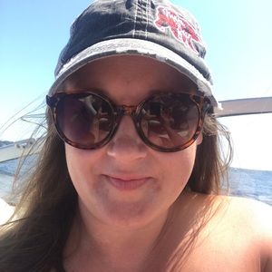 Meet your Posher, Christel